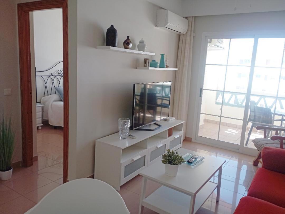 Apartamento Con Vistas En Нерха Екстериор снимка
