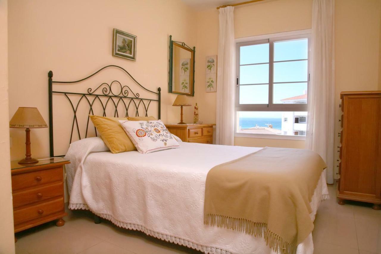 Apartamento Con Vistas En Нерха Екстериор снимка